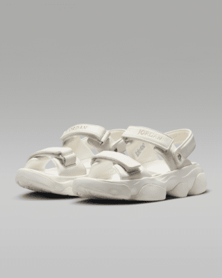 NIKE JORDAN デジャ　ブラック スポーツサンダル　23cm NIKE JORDAN デジャ ブラック スポーツサンダル 23cm Amazon